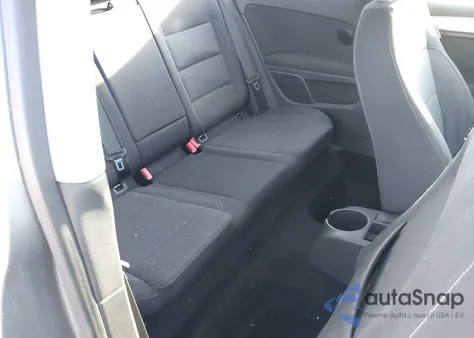 2011 Volkswagen Golf 2.5L 2-Door из США, поврежденный, VIN WVWAB7AJ5BW117409